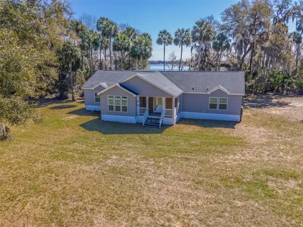 17482 SE 34TH LN, Ocklawaha, FL 32179