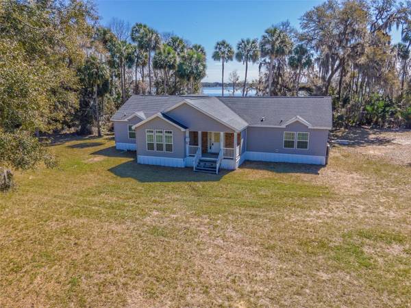 17482 SE 34TH LN, Ocklawaha, FL 32179