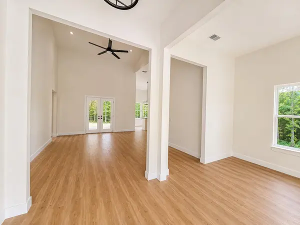 490 RIVERWOODS TRL, Chuluota, FL 32766