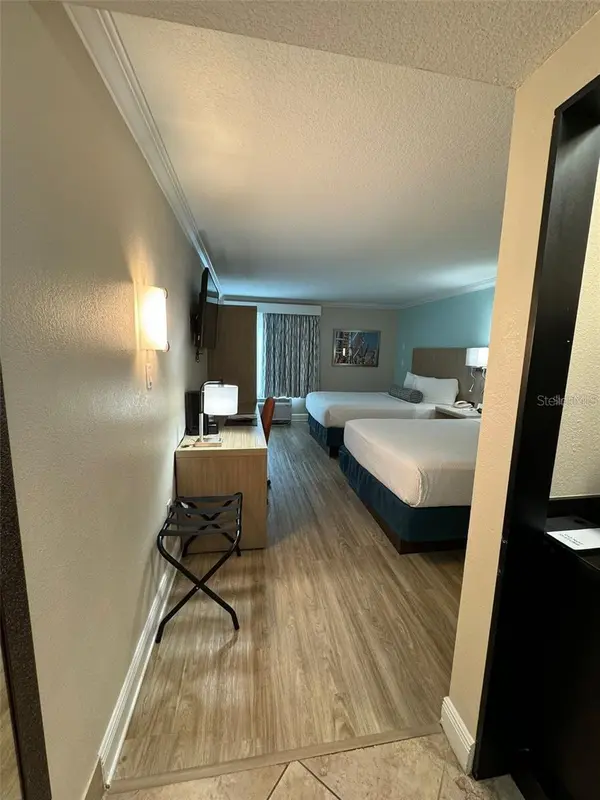 3000 MAINGATE LN #520, Kissimmee, FL 34747
