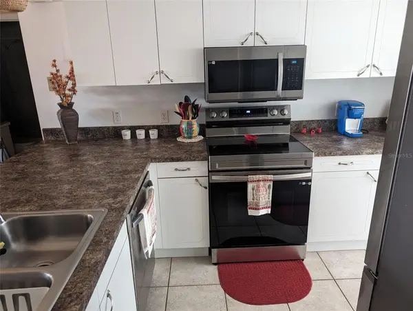 308 STEPHEN DR #8, Lake Placid, FL 33852