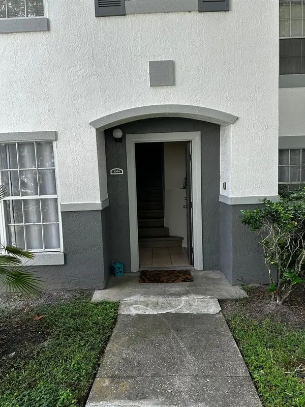 4352 S KIRKMAN RD #1204, Orlando, FL 32811