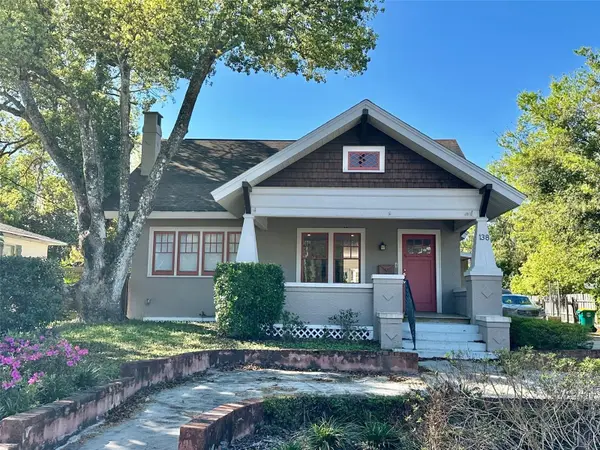 138 W STETSON AVE, Deland, FL 32720