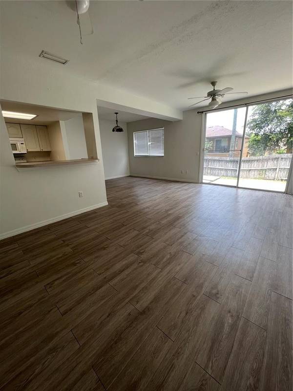 711 CARIBBEAN DR #Main Unit, Davenport, FL 33897