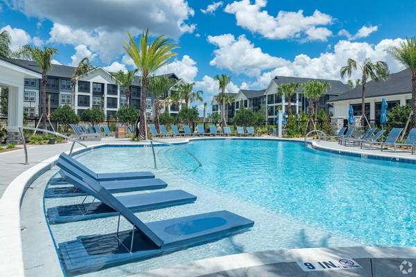 3020 BASE BLVD #B2, Davenport, FL 33837