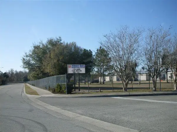 SUBURBAN DR, Orlando, FL 32829