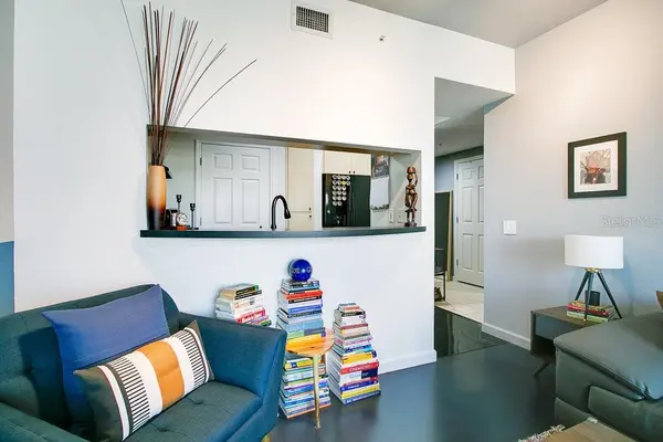 322 E CENTRAL BLVD #1008, Orlando, FL 32801