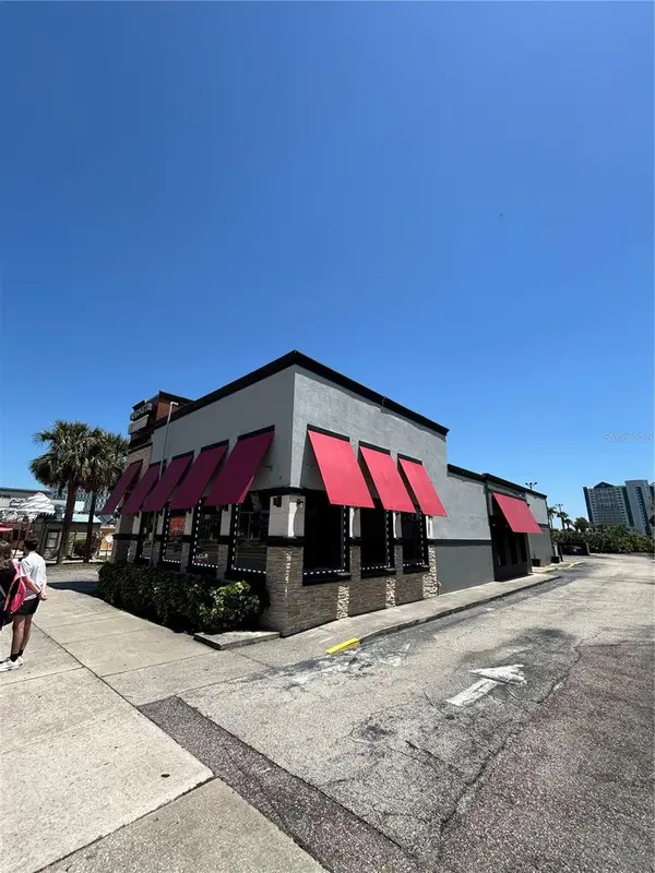 6320 INTERNATIONAL DR, Orlando, FL 32819