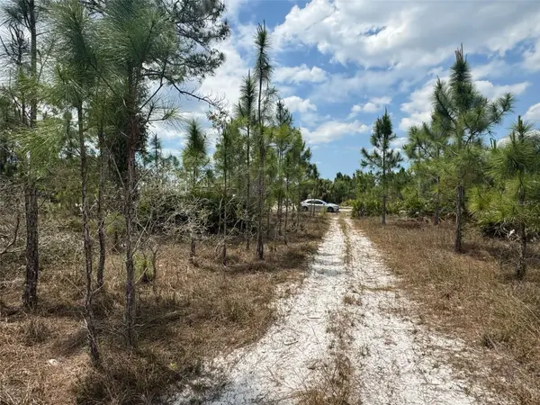 1249 BOWLES AVE, Fort Myers, FL 33913