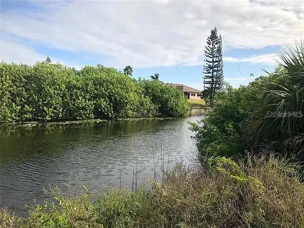339 NE 19TH TER, Cape Coral, FL 33909