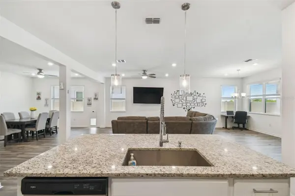 292 SPIRIT LANDINGS CIR, Winter Haven, FL 33880