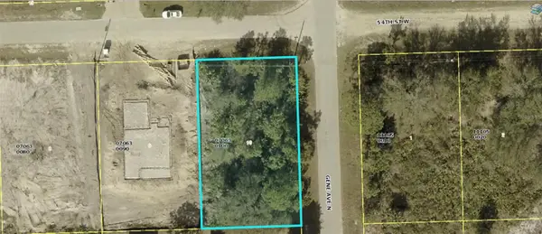 2701 54TH ST W, Lehigh Acres, FL 33971