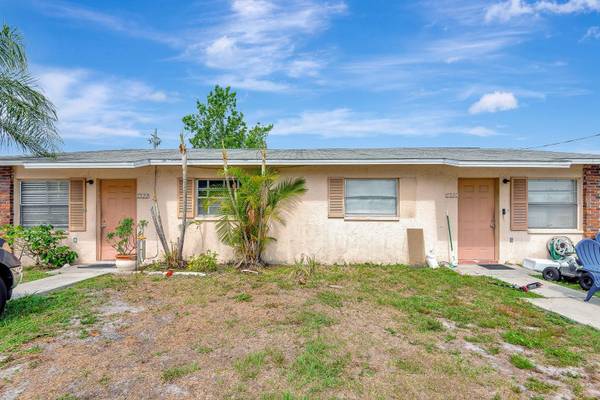 6520/6522 12TH ST W, Bradenton, FL 34207