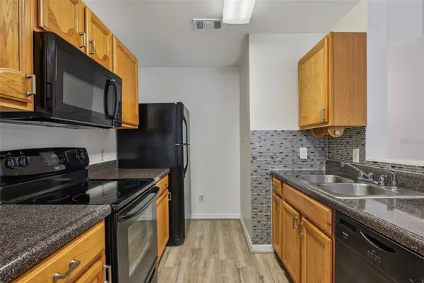 6088 WESTGATE DR #201, Orlando, FL 32835
