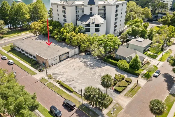 421 E ROBINSON ST, Orlando, FL 32801