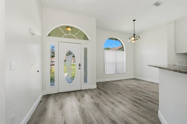 657 MCKINLEY CT, Kissimmee, FL 34758
