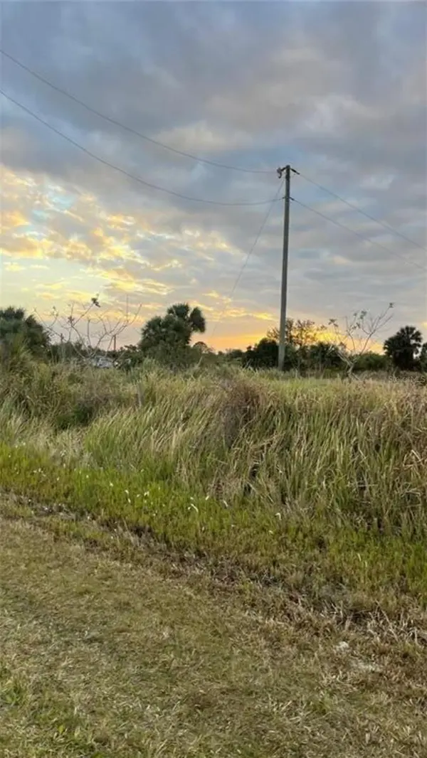 15733 NW 282ND ST, Okeechobee, FL 34972