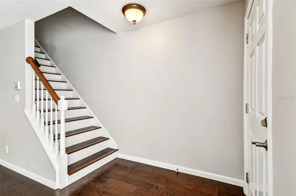 609 S GLEN AVE #E, Tampa, FL 33609