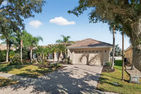 3816 EAGLE ISLE CIR, Kissimmee, FL 34746
