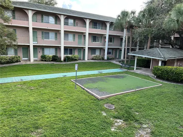 133 OYSTER BAY CIR #100, Altamonte Springs, FL 32701