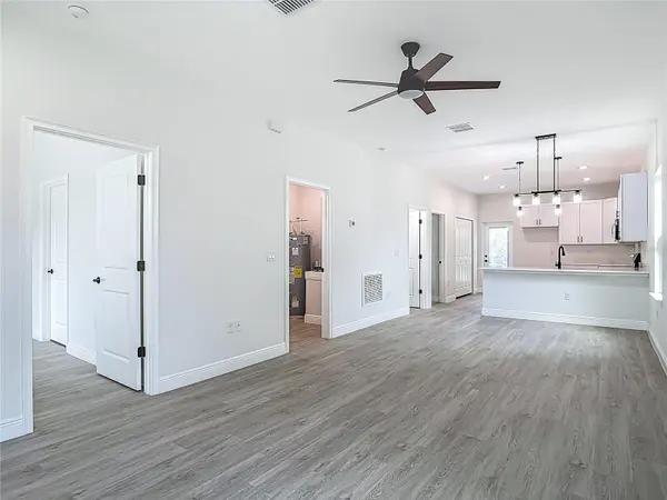2445 DOLARWAY ST, Sanford, FL 32771