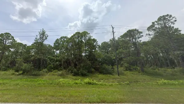 453 BISCAYNE DR, Port Charlotte, FL 33953