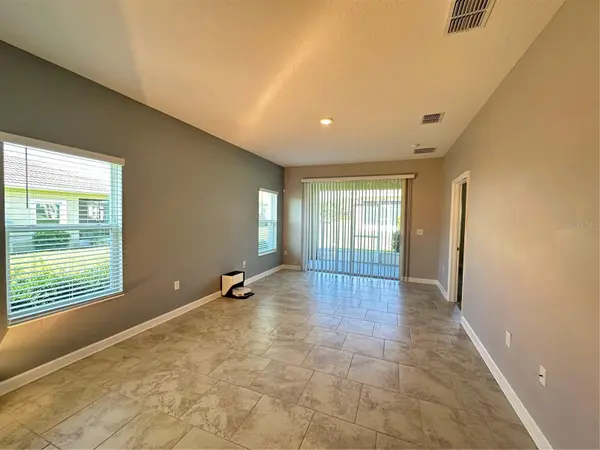 1068 QUAKER RIDGE LN, Davenport, FL 33896