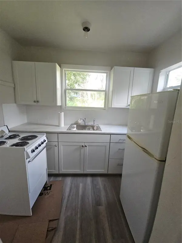 00 E WASHINGTON ST #Rear, Orlando, FL 32803