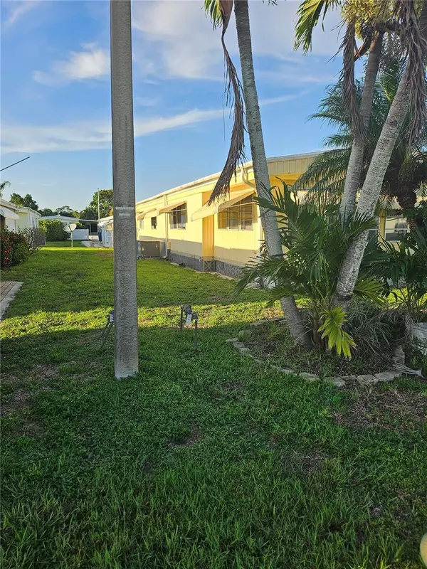 26080 KINGS RD, Bonita Springs, FL 34135