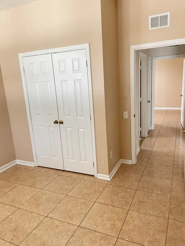 6100 STEVENSON DR #208, Orlando, FL 32835