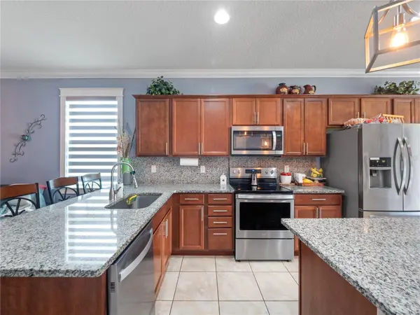 3570 SOUTHERN CROSS LOOP, Kissimmee, FL 34744