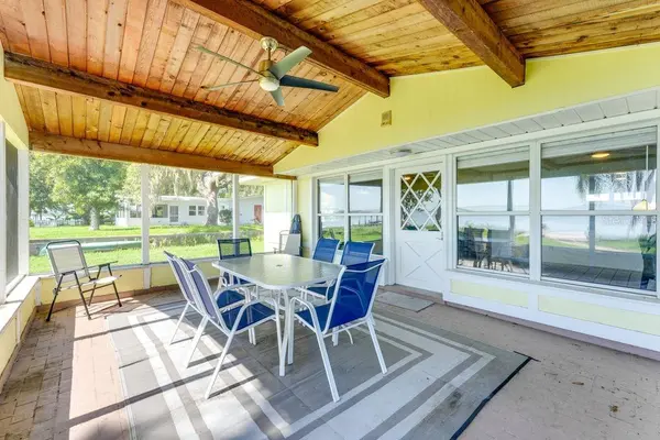 900 N HARBOR TERRACE, Tavares, FL 32778