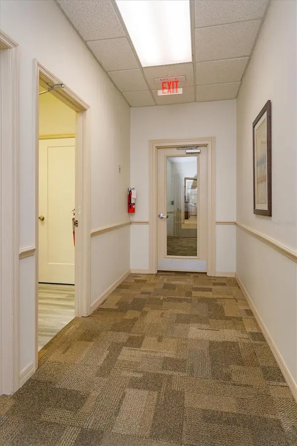 11 N SUMMERLIN AVE #100, Orlando, FL 32801