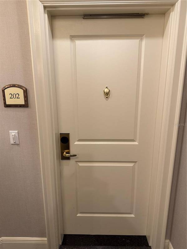8495 MIRACLE DR #202, Champions Gate, FL 33896