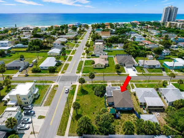 1517 N GRANDVIEW AVE, Daytona Beach, FL 32118