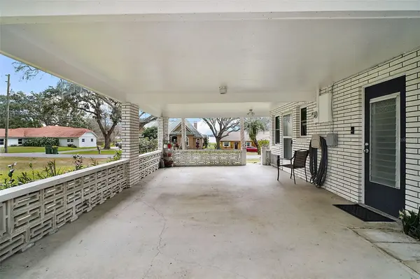 803 N SHORE DR, Leesburg, FL 34748
