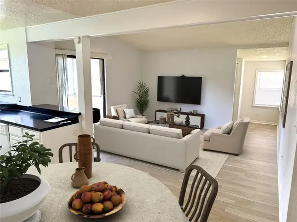3019 ANTIQUE OAKS CIR #124, Winter Park, FL 32792