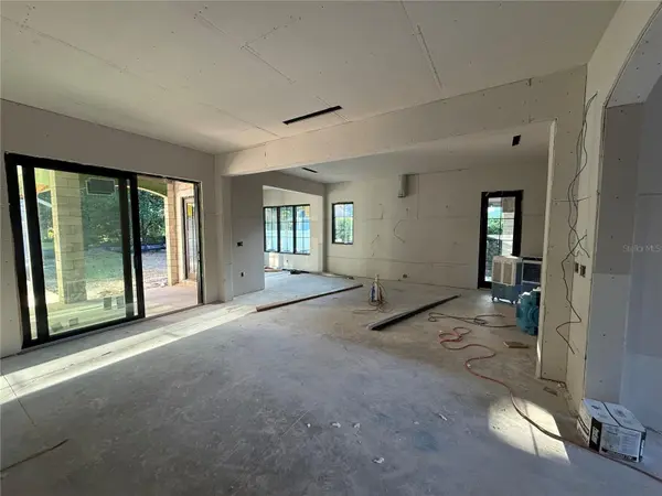 207 E KINGS WAY, Winter Park, FL 32789