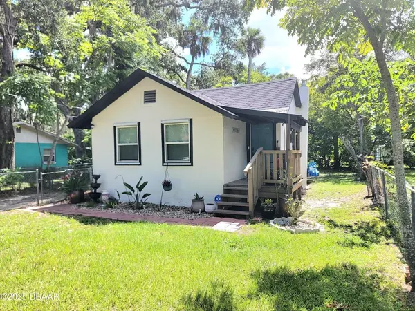 620 WASHINGTON ST, Daytona Beach, FL 32114