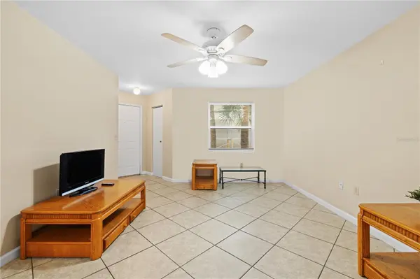 3032 PARKWAY BLVD #208, Kissimmee, FL 34747