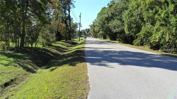 9049 FRYLAND RD, Orlando, FL 32817