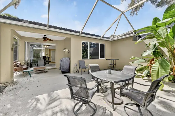 8512 54TH AVENUE CIR E, Bradenton, FL 34211