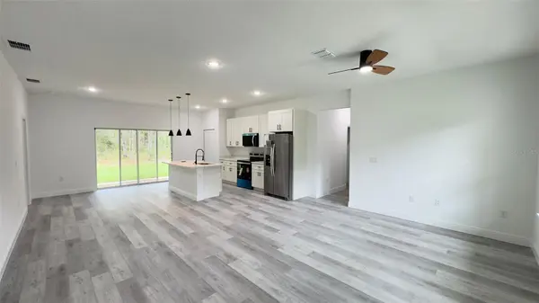 6627 N HUNTINGTON TER, Citrus Springs, FL 34434