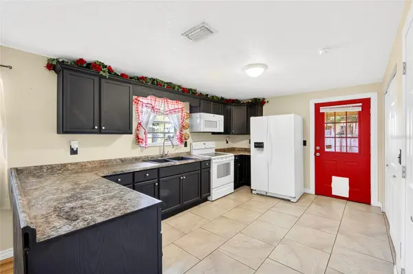 276 S MYRTLE ST, Starke, FL 32091