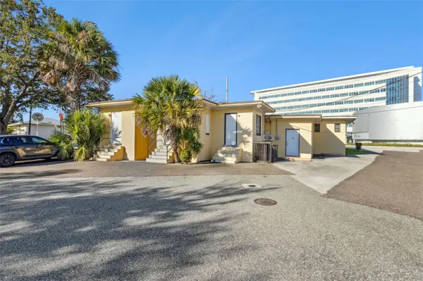 1231 LAKELAND HILLS BLVD, Lakeland, FL 33805