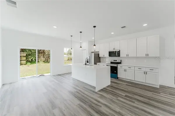 16204 SW 27TH TERRACE RD, Ocala, FL 34473
