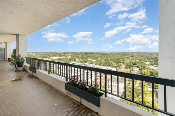 530 E CENTRAL BLVD #1802, Orlando, FL 32801