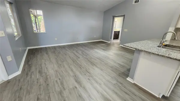 300 SUN OAKS CT, Lake Mary, FL 32746
