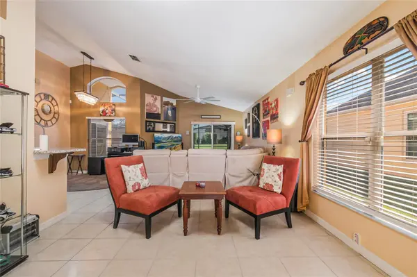 134 LANGHAM DR, Davenport, FL 33897