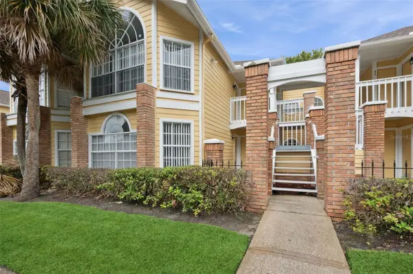 2442 SWEETWATER CLUB CIR #41, Kissimmee, FL 34746